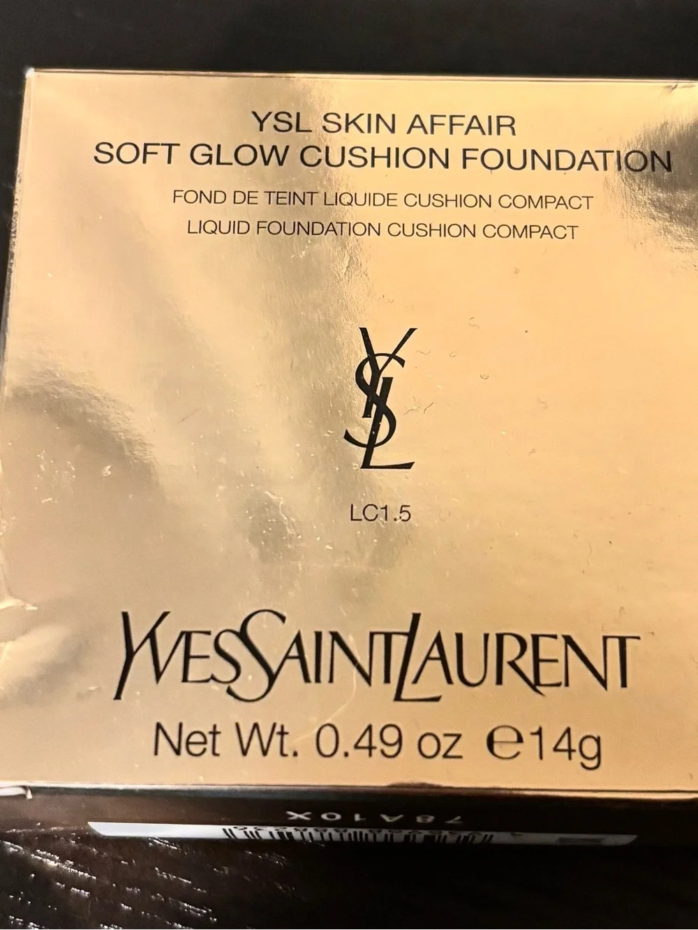Yves Saint Laurent Skin Affair Soft Glow Cushion Foundation - Nude/Gold